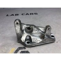 Кронштейн ТНВД BMW X6 E71 2010 13517805421