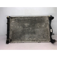 Радиатор охлаждения двигателя Audi A6 C6 4f0121251r
