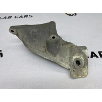 Кронштейн опоры двигателя BMW x5 e70 рестайлинг 2012 22116780148, 22116882036