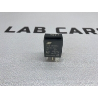 Реле 404 Audi A6 C6 7m0951253c