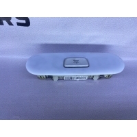 Плафон салонный Audi A4 B8 8t0947111