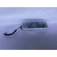 Плафон салона Audi A6 C6 4d0947105a, 4e0947105