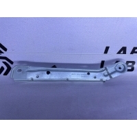 Кронштейн BMW 5 f10 2013 61139182926