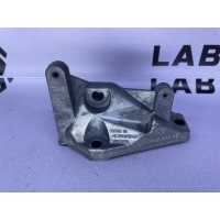Кронштейн ТНВД BMW X6 e71 2011 13517805421
