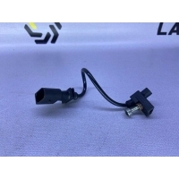 Датчик положения коленвала BMW X5 E70 13627809334, 0281002477, 13627804172