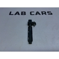 Датчик положения коленвала BMW 5 f10 2010 13627805188