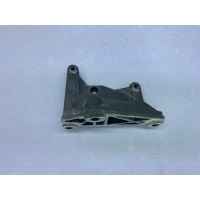 Кронштейн ТНВД BMW 5 f10 2011 13517805421