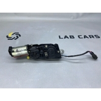 Доводчик борта багажника BMW x5 e70 2007 51247175817, 51247233909, 51244443052, 51247149624