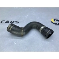 Патрубок радиатора Audi a4 b8 2009 8k0121101p