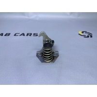 Крюк замка капота BMW 5 E61 51237034256, 51234362947