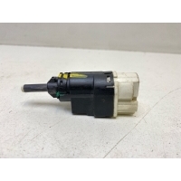 Концевик педали тормоза RENAULT DUSTER 2 2020- 253206170r