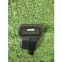 Кнопка открывания багажника Hyundai i40 1 2015 39r5901100