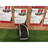 Дефлектор воздушный Audi Q7 4L 4L0820901