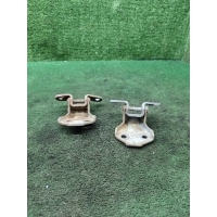 петля двери передней правой Mazda 323 BA 1998