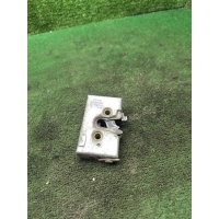 замок двери задней левой Audi 80 B2 1984 173839015D