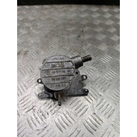 Насос вакуумный Opel Sintra 1998 90531396