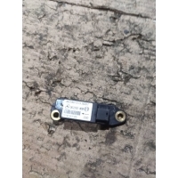 Датчик удара Mercedes S W220 2000 2208204426