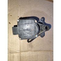 Моторчик заслонки печки Volkswagen Golf 4 2001 1J0907511