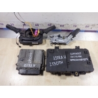 Блок управления двигателем Opel Astra H (2004—2007) 2008 1232004