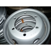 Колесо мерседес atego 17 , 5 x 6 , 75