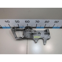 Кронштейн генератора Land Rover Range Rover Evoque (2011 - 2018) LR028857
