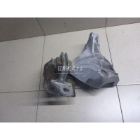 Опора двигателя правая Nissan Qashqai+2 (JJ10) (2008 - 2014) 11210JD500