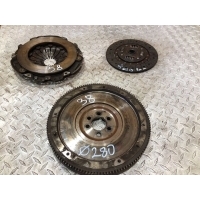 Комплект сцепления Volkswagen Golf 4 2000 00929132,