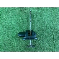 ограничитель открывания двери задней Maserati Quattroporte 5 M156 2007 82519300