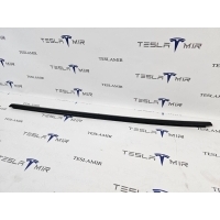 Молдинг двери задней левой Tesla Model 3 2022 1080745-00,1080745-01