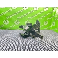 Кронштейн Audi A6 C5 Avant Quattro 2003 4B0614119AB, 4B0614119