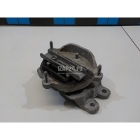 Кронштейн опоры КПП VAG A5/S5 [8F] Cabrio (2010 - 2016) 8K0399115S