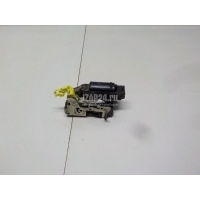 Замок двери задней левой Renault Duster 2012 825031894R
