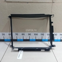 Рамка радиатора Renault Duster 2012 215590775R
