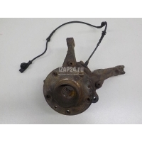 Кулак поворотный передний правый Renault Duster 2012 8200881916