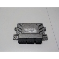 Блок управления двигателем Renault Duster 2012 237104234R