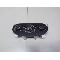 Блок управления отопителем Renault Duster 2012 275105810R
