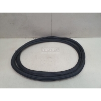 Уплотнитель двери VAG Q3 (8U) (2012 - 2018) 8U0833721A