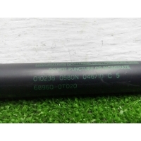 Амортизатор крышки багажника Toyota Venza (GV10) 2008 - 2012 2010 689600T020, 68960-0T020