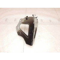 Кронштейн крыла переднего правого Audi A6 C6 Allroad 2006-2012 4F0821136A