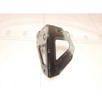 Кронштейн крыла переднего левого Audi A6 C6 Allroad 2006-2012 4F0821135B