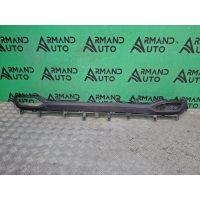Накладка бампера Lada Vesta 1 2022-нв 8450040068, 2