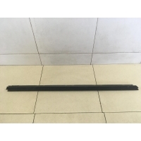 Накладка стекла переднего правого BMW X1 E84 2009> 51332990302