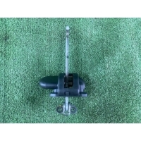 ограничитель открывания двери передней Maserati Quattroporte 5 M156 2007 82519200