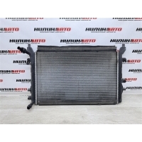Радиатор охлаждения Volkswagen Golf 6 2008 1K0121251BN