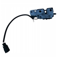 VW TOUAREG II 2010 - 2017 ZAMEK MASKI 7P6823509B