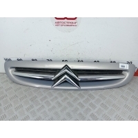 Решетка радиатора Citroen Xsara (1997-2006) 2004 9637079777,9637079777