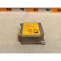Блок управления AIR BAG Mitsubishi Space Wagon 3 1999 MR472692