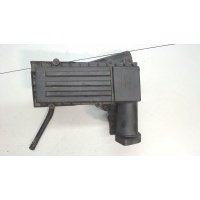 Корпус воздушного фильтра Volkswagen Passat 6 2005-2010 2008