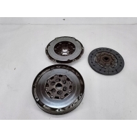 Колесо двухмассовый в сборе opel zafira b 324039410 1.9 cdti
