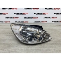 Фара галоген Hyundai Getz 2006 921021C520